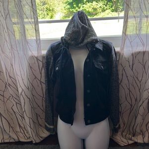 M denim jacket worn once